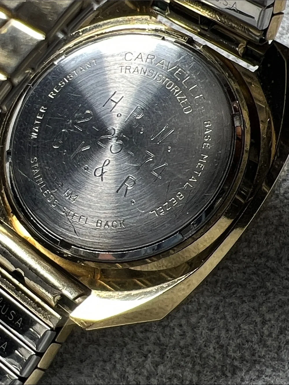 70s Caravelle Transistorized Gold Watch Vintage